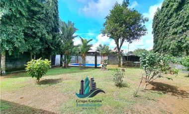 VENDO CASA CON PISCINA EN LOS ALGARROBOS