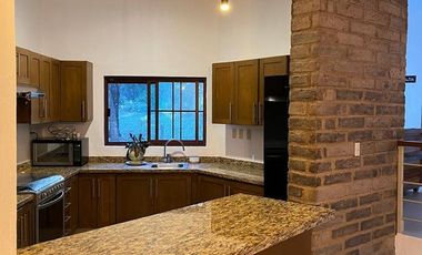 Casa en Venta en Reserva de los Encinos Arenal