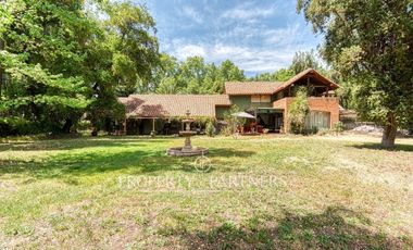 Preciosa casa estilo chileno en el Principal de Pirque