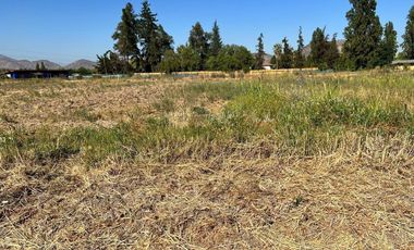 Amplias Parcelas con céntrica ubicación en Pirque