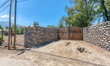 Hermosa Parcela en Pirque