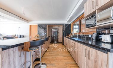 Amplia Casa en Sector San Juan de Pirque