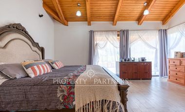 Amplia Casa en Sector San Juan de Pirque