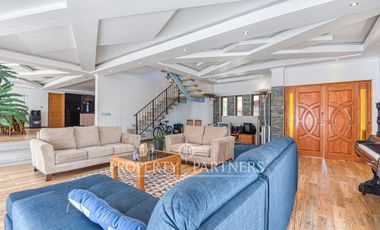 Amplia Casa en Sector San Juan de Pirque