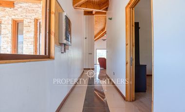 Amplia Casa en Sector San Juan de Pirque