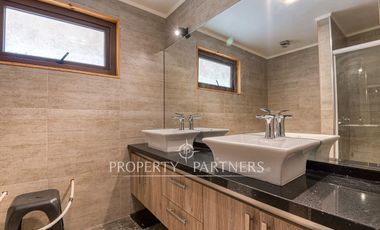 Amplia Casa en Sector San Juan de Pirque