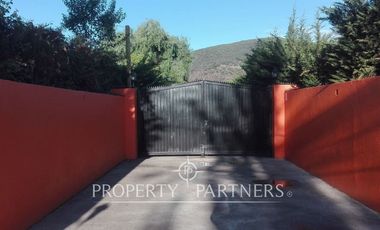 Increible parcela en exclusivo sector de Pirque