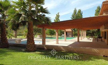 Increible parcela en exclusivo sector de Pirque