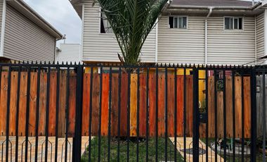 Cómoda casa de 2 niveles en  Ciudad del Sol