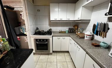 Cómoda casa de 2 niveles en  Ciudad del Sol