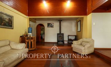 Parcela en pasaje cerrado, sector de Ramon Subercaseaux.