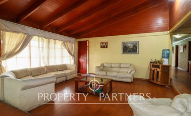 Parcela en pasaje cerrado, sector de Ramon Subercaseaux.