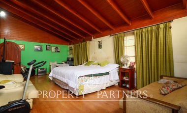 Parcela en pasaje cerrado, sector de Ramon Subercaseaux.