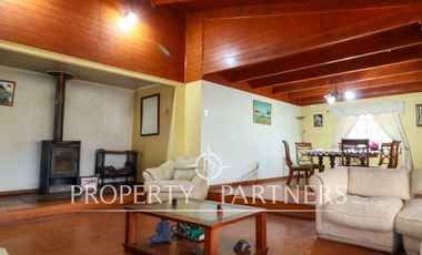 Parcela en pasaje cerrado, sector de Ramon Subercaseaux.