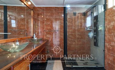 Hermosa propiedad contemporánea en parcela