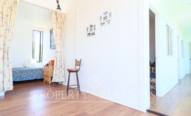 Hermosa propiedad contemporánea en parcela