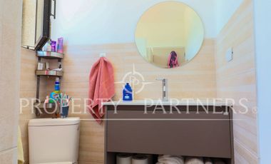 Hermosa propiedad contemporánea en parcela