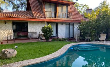 Propiedad rebajda con gran potencial en residencial sector de Las Vertientes.