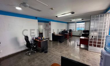 LOCAL INDUSTRIAL  VENTA ZONIFICACIÓN ZRE - OVALO CENTENARIO AV ARGENTINA CALLAO