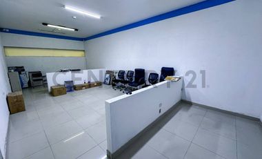 LOCAL INDUSTRIAL  VENTA ZONIFICACIÓN ZRE - OVALO CENTENARIO AV ARGENTINA CALLAO