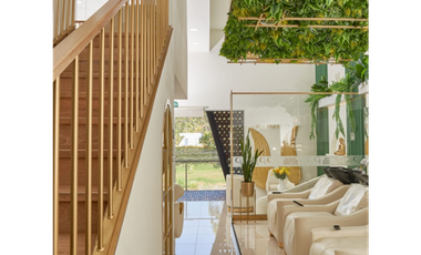 VENTA DE LOCAL CON BUENA RENTABILIDAD EN EL RETIRO