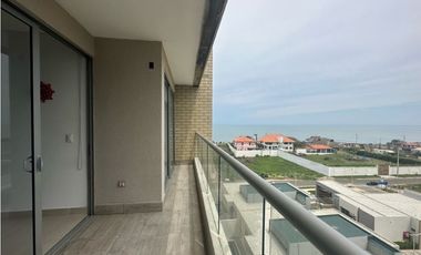Apartamento Amoblado de 2 habitaciones en Arriendo cerca del Mar