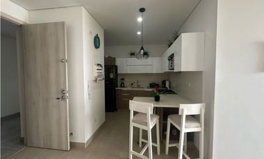 Apartamento Amoblado de 2 habitaciones en Arriendo cerca del Mar