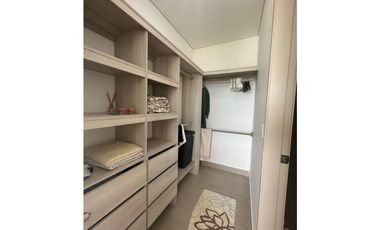 Apartamento Amoblado de 2 habitaciones en Arriendo cerca del Mar