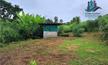 VENDO CASA CON 1HECTAREA FRONTERA