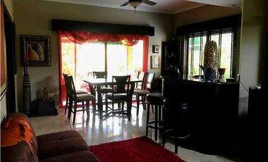Se Vende Casa Antigua Costa del Este