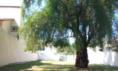 Terreno residencial en hotel Real del bosque