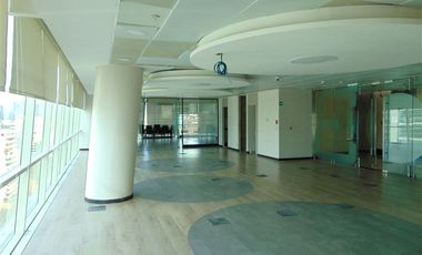 Oficina en Arriendo en Isidora Goyenechea con calle Magdalena