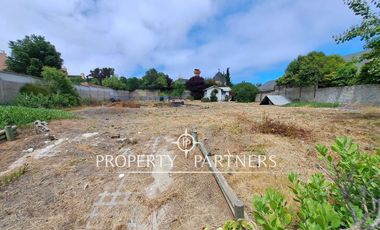 Gran terreno en Av. Blanca Estela, Bosques de Montemar