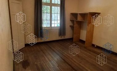 Local Comercial en Venta en A pasos del Metro Baquedano