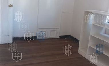 Local Comercial en Venta en A pasos del Metro Baquedano