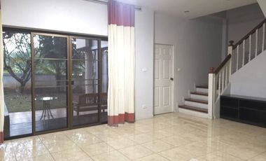 4 Bedroom House for sale at Koolpunt Ville 8