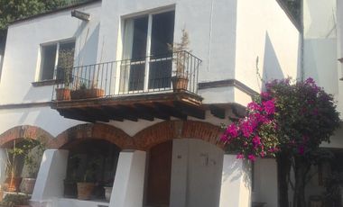 Casa en Lomas de Tecamachalco