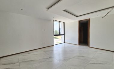 Casa de Lujo Nueva en Venta en Puerta las Lomas