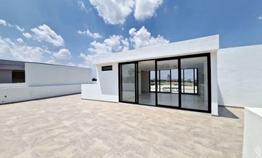 Casa de Lujo Nueva en Venta en Puerta las Lomas