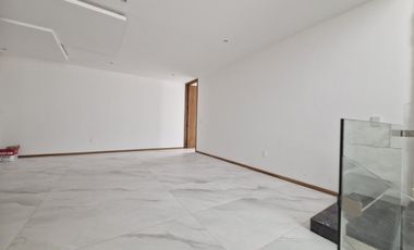 Casa de Lujo Nueva en Venta en Puerta las Lomas