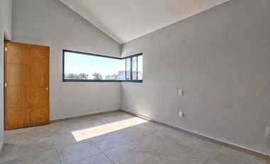 CASA MODERNA MINIMALISTA EN PARAISO COUNTRY CLUB