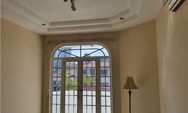 Hermosa Casa en venta Ubicada en Hato Pintado. (AA)