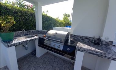 Casa  Chinauta perfecto estado 274 mts. precio $1200 mm