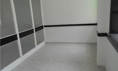 ARRIENDO OFICINA CENTRO