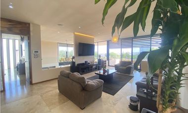 Casa en Venta en Club de Golf la Loma