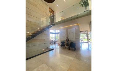Casa en Venta en Club de Golf la Loma