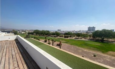 Casa en Venta en Club de Golf la Loma