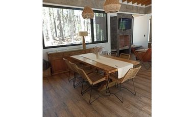 Casa Villa Robles  de 3 ambientes. Una planta
