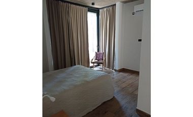 Casa Villa Robles  de 3 ambientes. Una planta