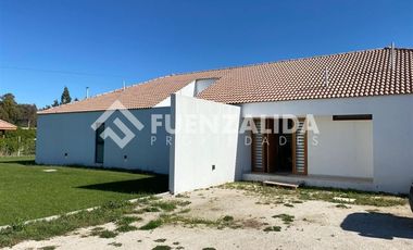 Casa en Venta en Camino El Manzano, Lonquen Sur